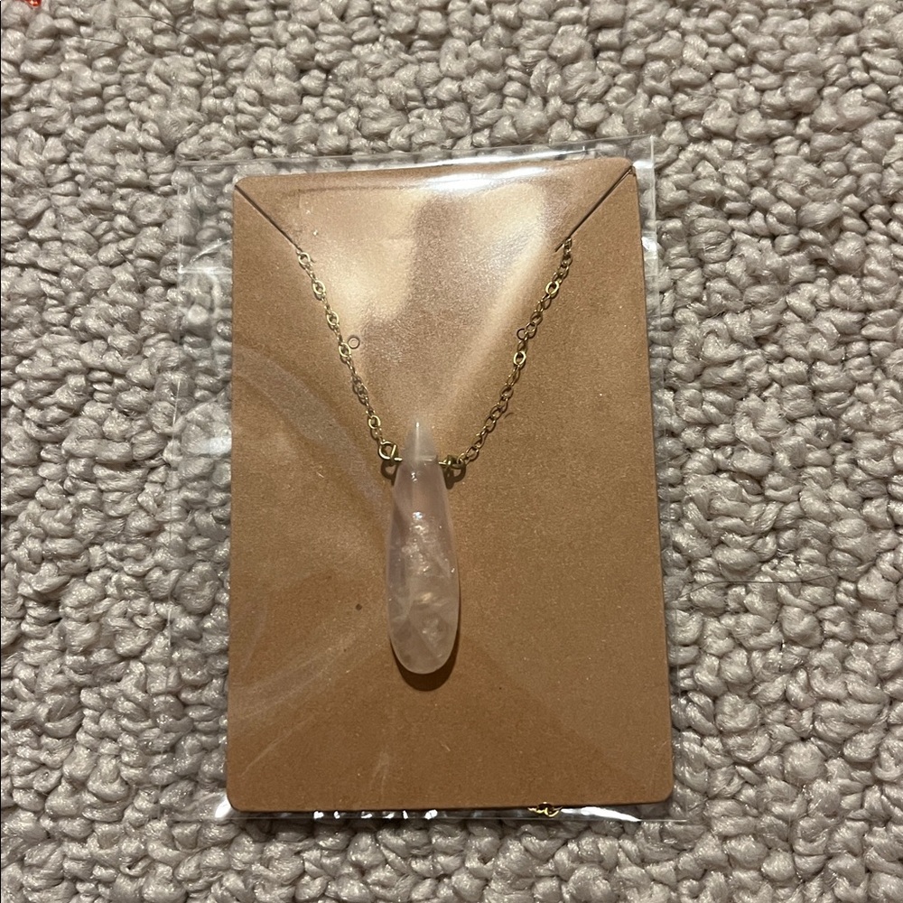 Gold Necklace with Rose Quartz Pendant